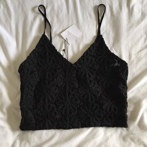 BNWT ZARA embroidered cropped tank
